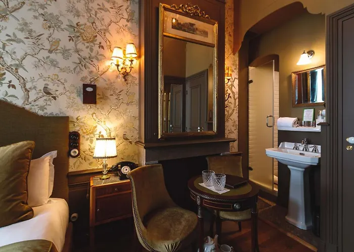 Bayard Bellecour Hotel 4*