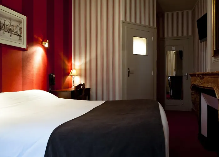 Hotel Bayard Bellecour 4*