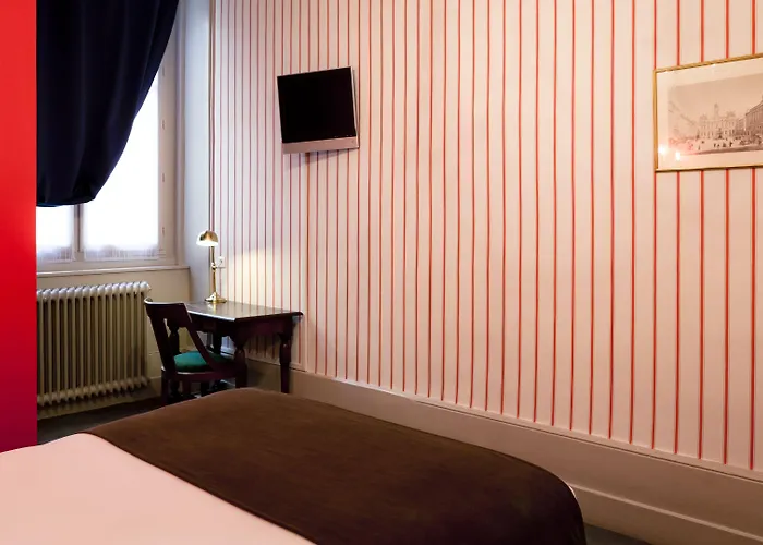 Bayard Bellecour 4*